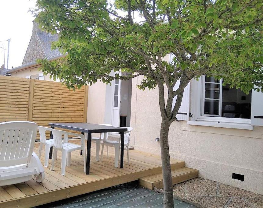 L Embrun Jacuzzi Villa Сен Мало Екстериор снимка