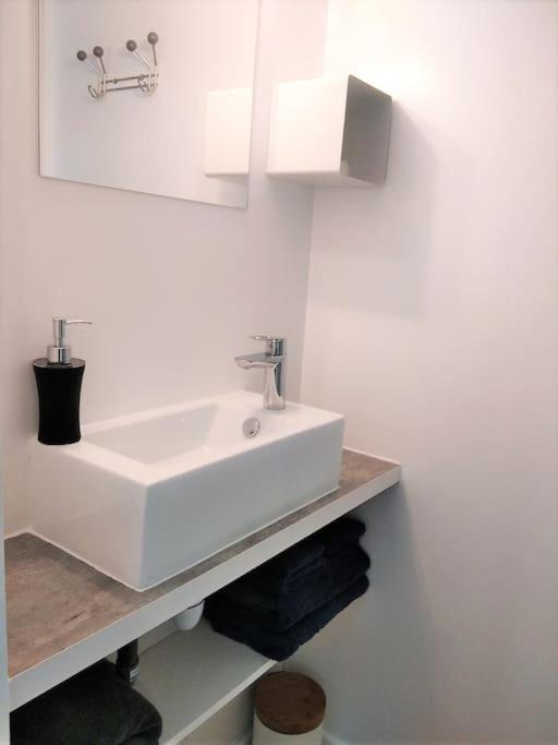 L Embrun Jacuzzi Villa Сен Мало Екстериор снимка